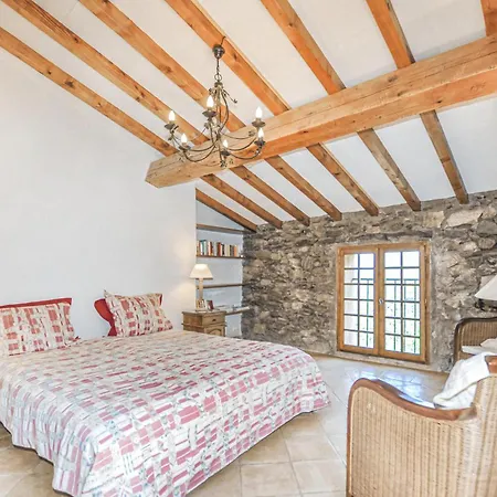 Holiday home 3 Bedroom Cozy In *