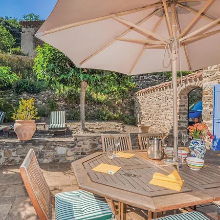 Vakantiehuis 3 Bedroom Cozy In *