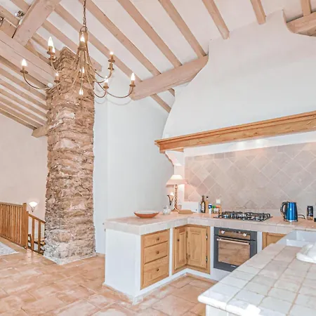 3 Bedroom Cozy In Holiday home Taulis